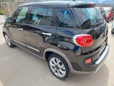 Fiat 500L 120 CV Trekking TETTO PANOR Nero usata Balvano