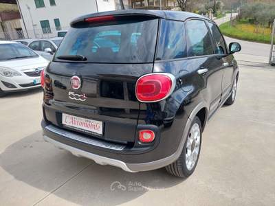 Fiat 500L 120 CV Trekking TETTO PANOR Nero usata Balvano