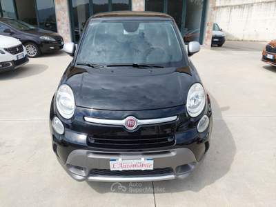 Fiat 500L 120 CV Trekking TETTO PANOR Nero usata Balvano