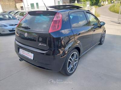 Fiat Grande Punto 90 CV 5 porte Sport Nero usata Balvano