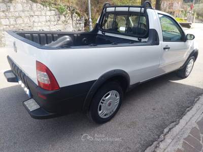 Fiat Strada Pick-up euro4 85cv Bianco usata Balvano