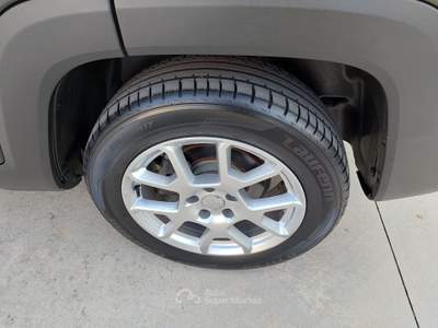 Jeep Renegade soli 86.000km Nero usata Balvano