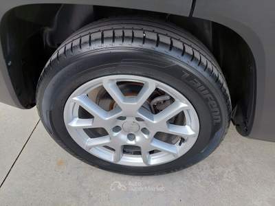 Jeep Renegade soli 86.000km Nero usata Balvano