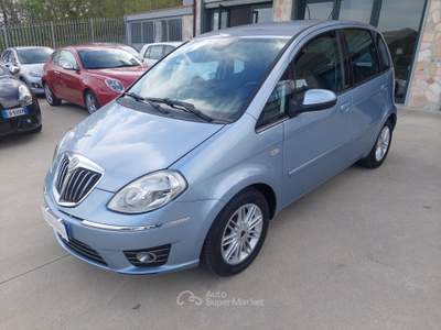 Lancia Musa 95 CV Gold 2011 km certificati Blu/Azzurro usata Balvano