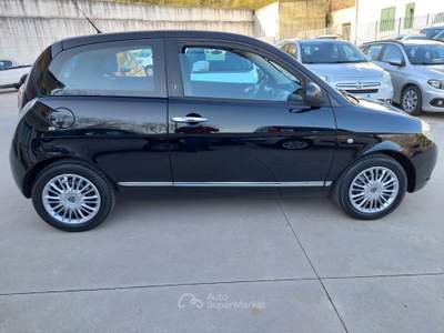 Lancia Ypsilon Benzina 60cv 3porte Nero usata Balvano