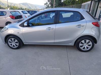 Mazda 2 5porte Easy Grigio usata Balvano