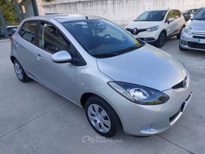 Mazda 2 5porte Easy Grigio usata Balvano