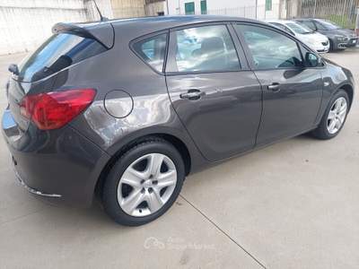 Opel Astra EcoFLEX 2014 euro 6b 6marce Grigio usata Balvano