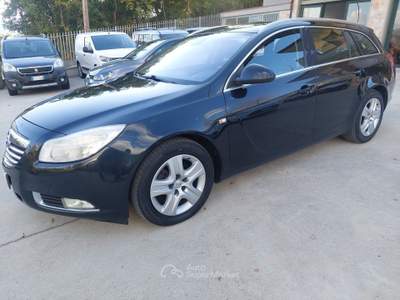 Opel Insignia Sports Tourer Elective Nero usata Balvano