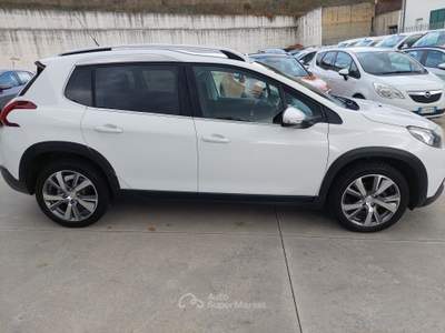 Peugeot 2008 BlueHDi 100cv Allure Bianco usata Balvano