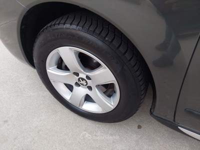 Peugeot 3008 1.6 HDi 115CV SOLI 90.000KM Blu/Azzurro usata Balvano