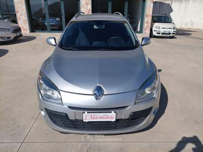 Renault Mégane Megane 1.5 dCi 110CV 6MARCE SW Grigio usata Balvano