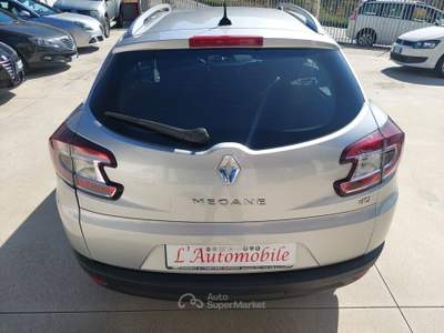 Renault Mégane Megane 1.5 dCi 110CV 6MARCE SW Grigio usata Balvano
