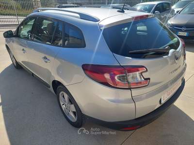 Renault Mégane Megane 1.5 dCi 110CV 6MARCE SW Grigio usata Balvano