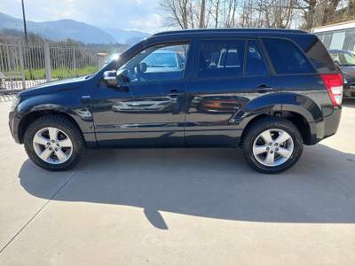 Suzuki Grand Vitara 5 porte Executive 4x4 Nero usata Balvano