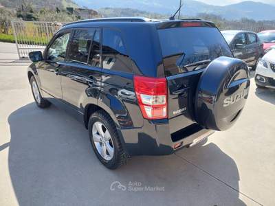 Suzuki Grand Vitara 5 porte Executive 4x4 Nero usata Balvano