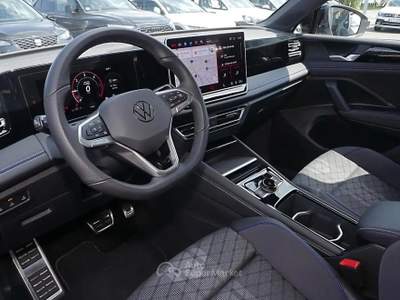 Volkswagen Tiguan Tiguan R-Line TDI 193cv 4MOTION DSG PANO MATRIX CAM 360° Nero usata Roma