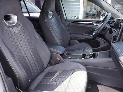 Volkswagen Tiguan Tiguan R-Line TDI 193cv 4MOTION DSG PANO MATRIX CAM 360° Nero usata Roma