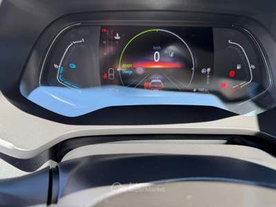 Renault Captur Full Hybrid 145 CV Rosso usata Lanciano