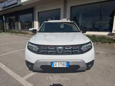 Dacia Duster 4x4 1.5 diesel Bianco usata Lanciano