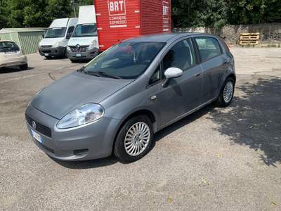 Fiat Grande Punto Fiat Grande Punto 1.3 Mjet 75cv 5 porte Grigio usata Pompei