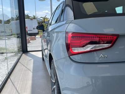 Audi A1 Auto in condizioni impeccabili, non fumatori. Argento usata MILAZZO