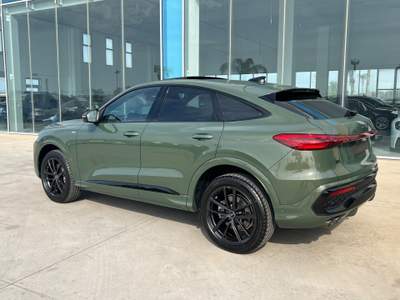 Audi Q5 SPB TDI 150 kW mHEV+ S tronic quattro S line possibilità noleggio no scoring Oro usata Gela