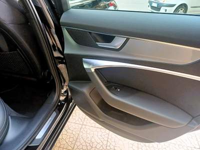 Audi A6 audi a 6 sw s line Nero usata Andria