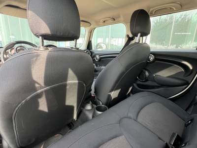 MINI Clubman 1.5 Cooper D Business Beige usata Gela