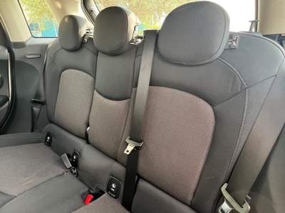 MINI Clubman 1.5 Cooper D Business Beige usata Gela