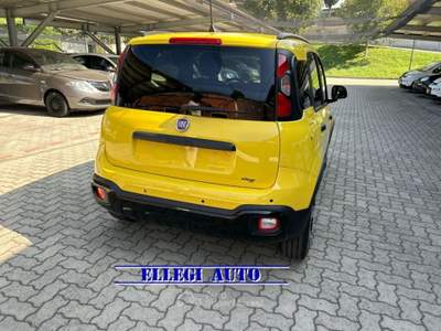 Fiat Panda PROMO FIN.  PANDINA CROSS  1.0  Hybrid KM0 Giallo usata CASTELLO DI ANNONE