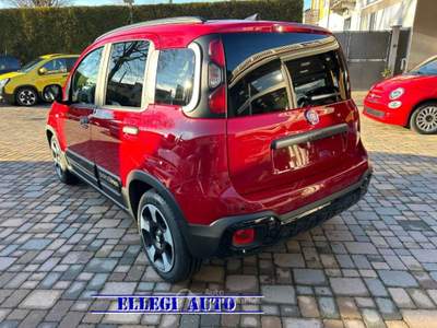 Fiat Panda PROMO FIN. PANDINA CROSS  1.0  Hybrid KM0 Rosso usata CASTELLO DI ANNONE