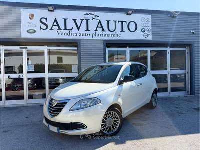 Lancia Ypsilon LANCIA Y NEOPATENTATI Bianco usata Pomezia