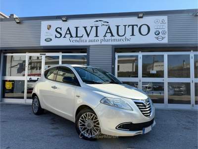 Lancia Ypsilon LANCIA Y NEOPATENTATI Bianco usata Pomezia