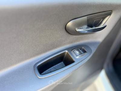 Lancia Ypsilon LANCIA Y NEOPATENTATI Bianco usata Pomezia