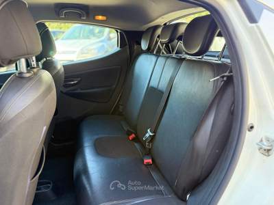 Lancia Ypsilon LANCIA Y NEOPATENTATI Bianco usata Pomezia