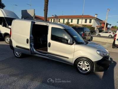 Fiat Doblò MAXI DOPPIA PORTA LATERALE usata Pianiga