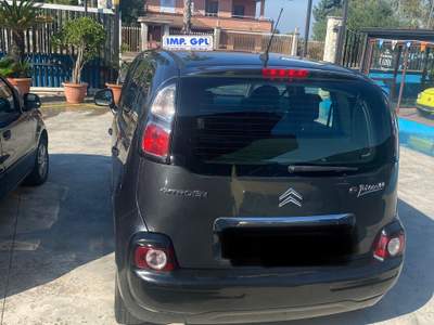 Citroen C3 Picasso Tenuta in buono stato Grigio usata Cancello ed Arnone