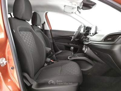 Fiat Tipo 1.6 Mjt S&S 5p City Cross Arancione usata Barletta