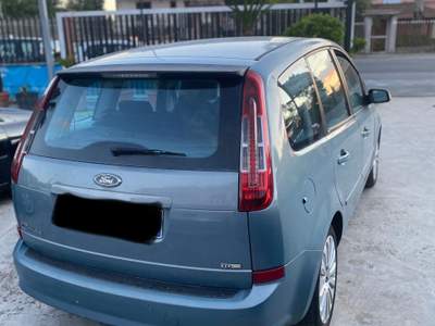 Ford C-Max Tenuta in buono stato Grigio usata Cancello ed Arnone