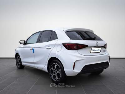 MG3  hybrid+ lux my25.5 white Bianco usata Firenze