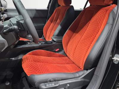 Lancia Ypsilon  1.2 mhev lx e-dct Nero usata Firenze