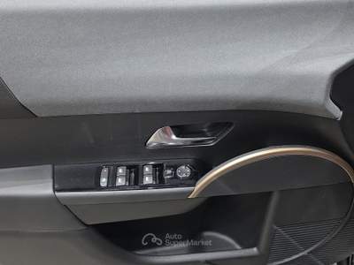 Lancia Ypsilon  1.2 mhev lx e-dct Nero usata Firenze