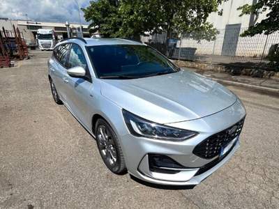 Ford Focus Focus 1.0 EcoBoost Hybrid 125CV Powershift SW ST-Line Design Argento usata Laterina