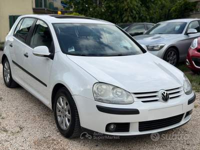 Volkswagen Golf TSI AUTO TETTO 5p. SPORTLINE KMCER usata Odolo