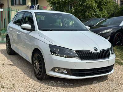 Skoda Fabia MPI 75CV 5P. STYLE KMCERT GARANZ usata Odolo