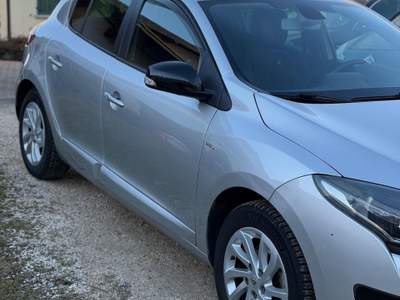 Renault Mégane MEGANE dCi 110CV LIMITED KMCERT GARANZ UNI usata Odolo