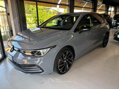 Volkswagen Golf VW Golf 1.0 eTSI EVO DSG Life scarico akrapovic, n usata Fiesso d'Artico