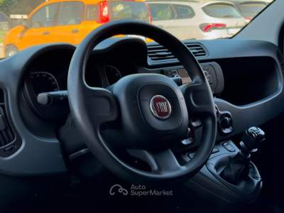Fiat Panda GSE S&S Hybrid Pop Van 2 posti GG41 usata Paese