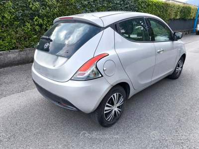 Lancia Ypsilon 1,3 MJT PLATINUM 95CV- OK NEOPATENT usata Brescia
